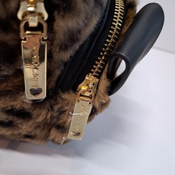 Betsey Johnson Mini Kitsch Faux Fur Cat Leopard Backpack Crossbody & Earbud Case - Picture 9 of 16